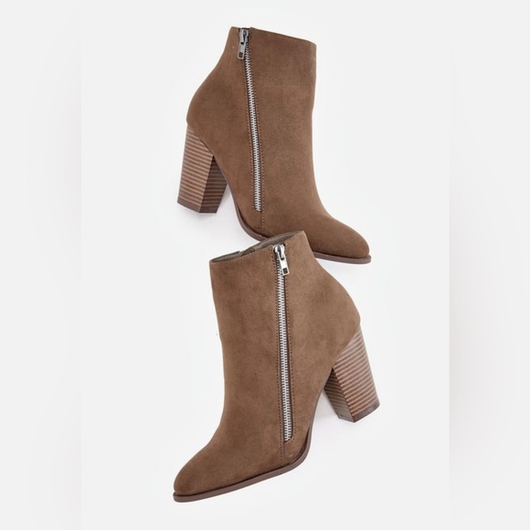 JustFab Ankle Bootie - Picture 1 of 5
